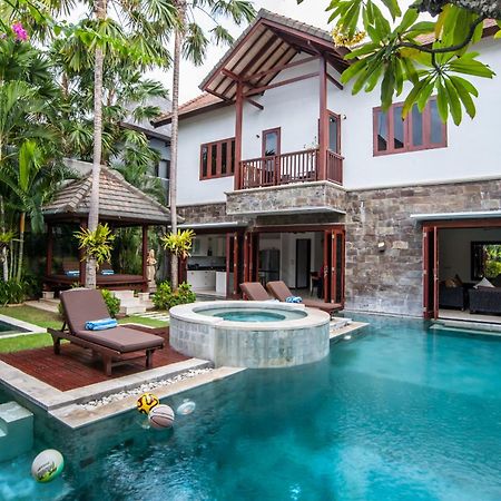Villa Annecy Seminyak Exterior foto